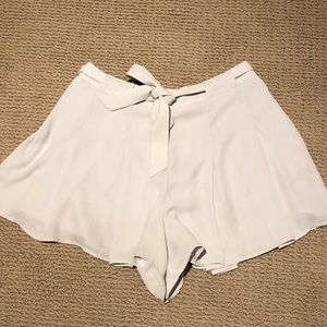 Sunday best/Aritzia shorts